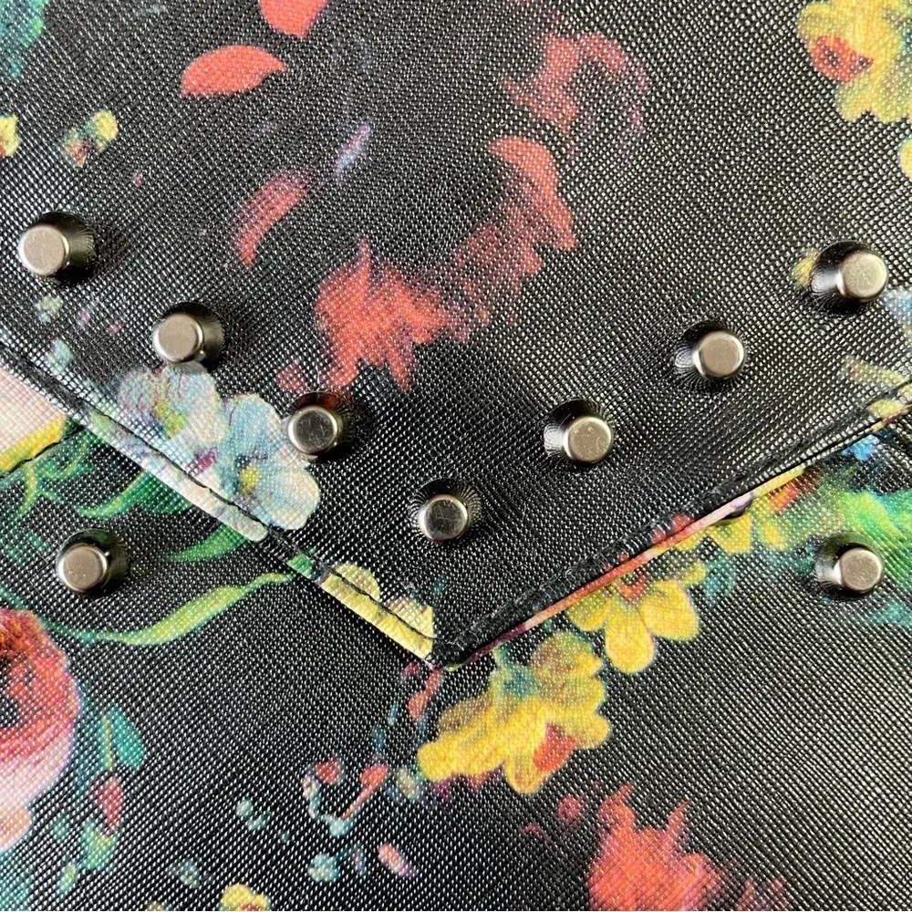 Floral Retro Faux Leather 13 inch Studded Envelope Clutch Detachable Strap